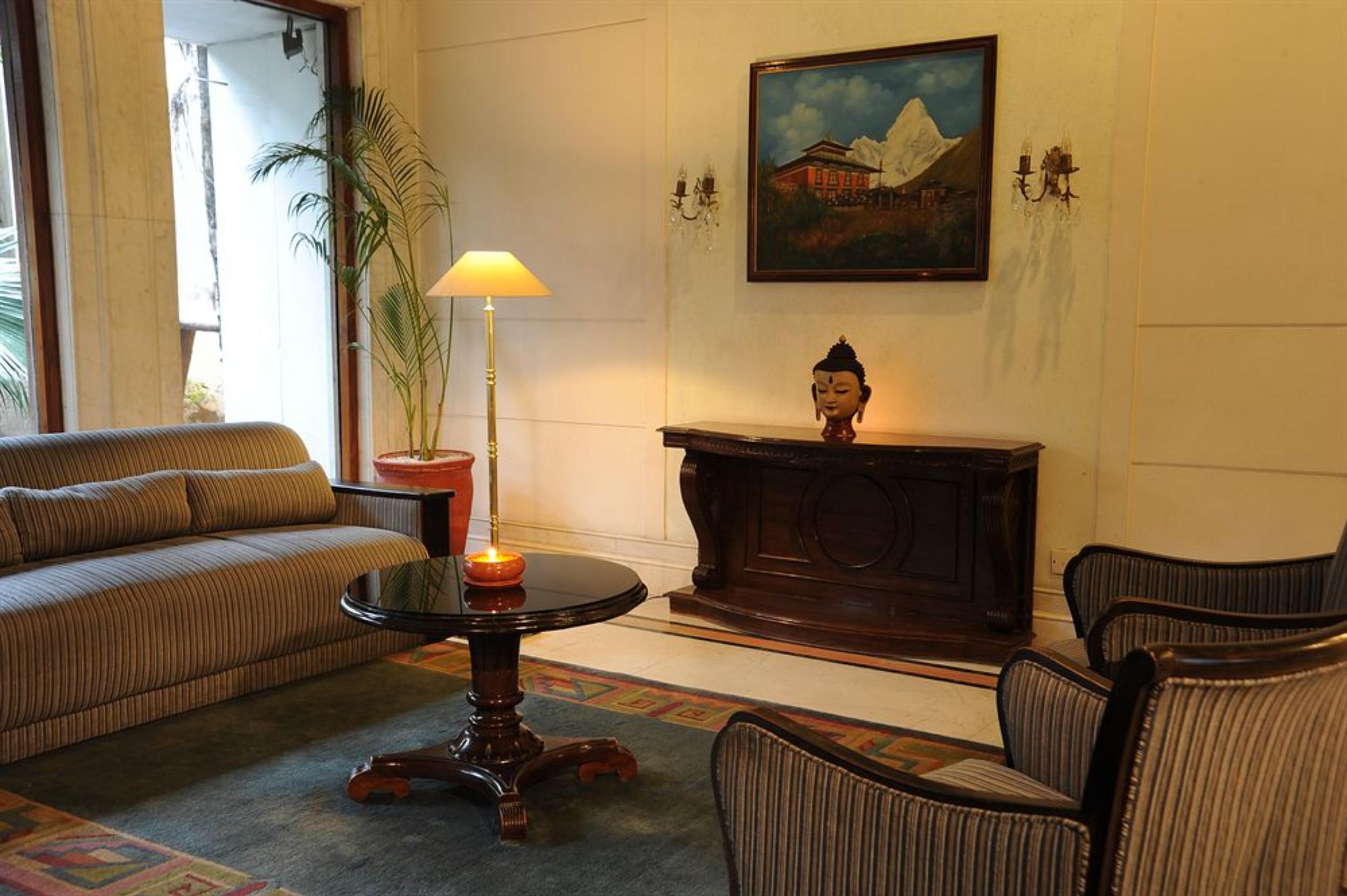 Grand Hotel Катманду Екстериор снимка