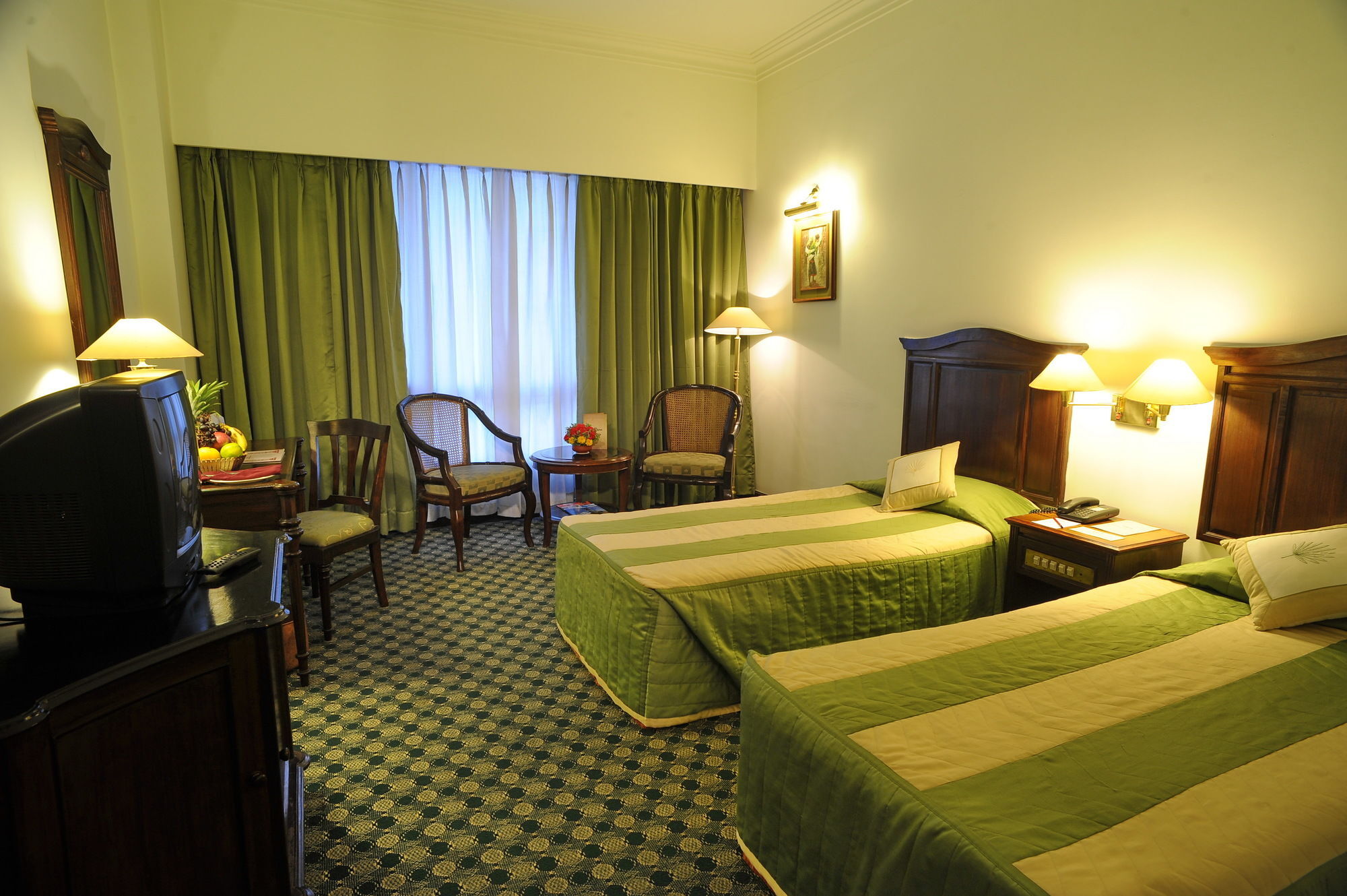 Grand Hotel Катманду Екстериор снимка